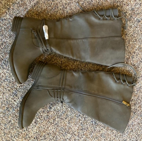 Shauna boots - Picture 1 of 3